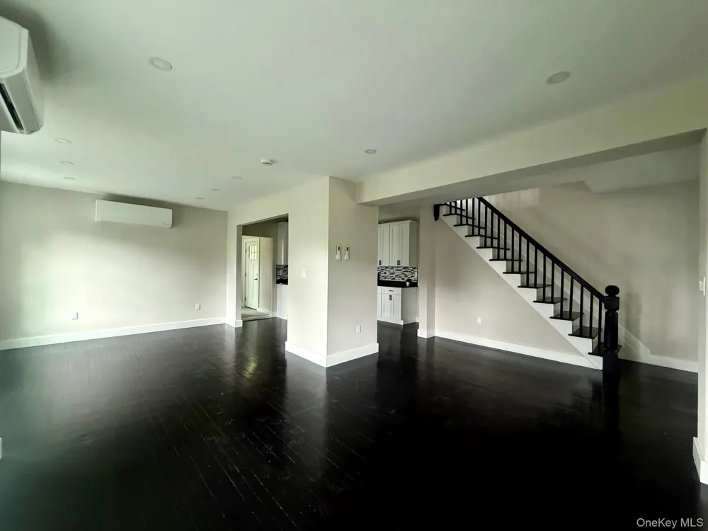 7 Frost Lane Cornwall, NY 12518