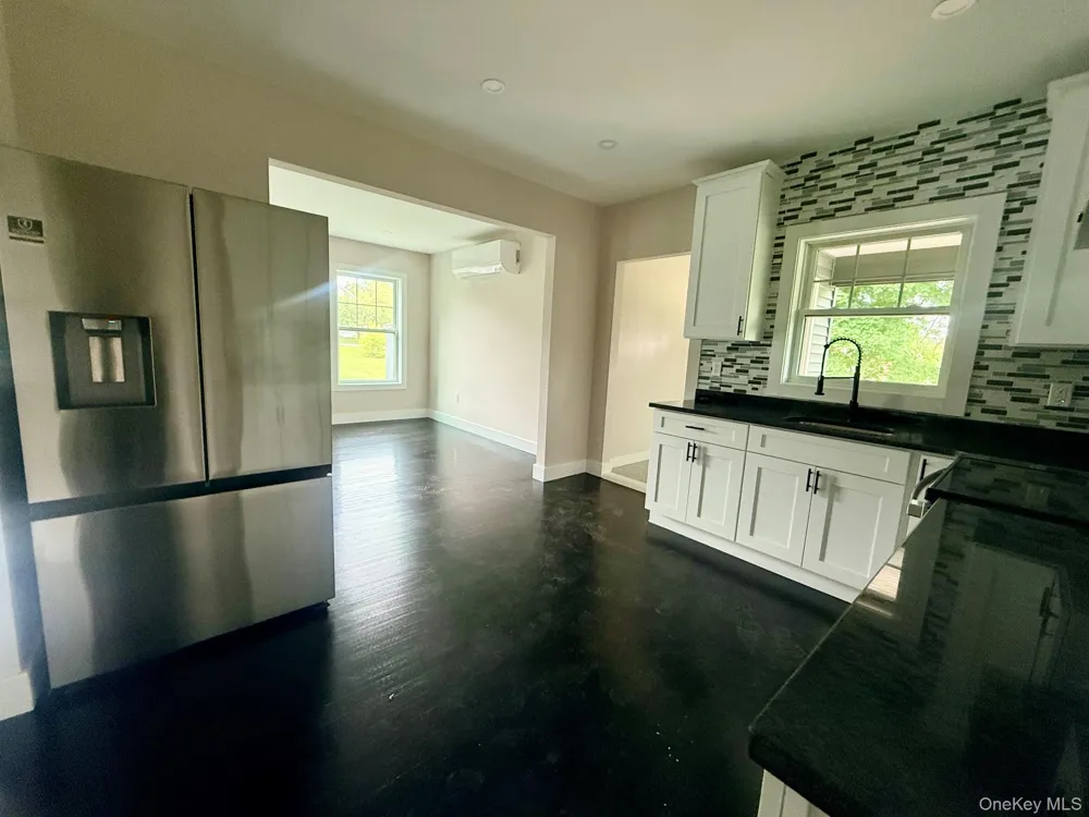 7 Frost Lane Cornwall, NY 12518