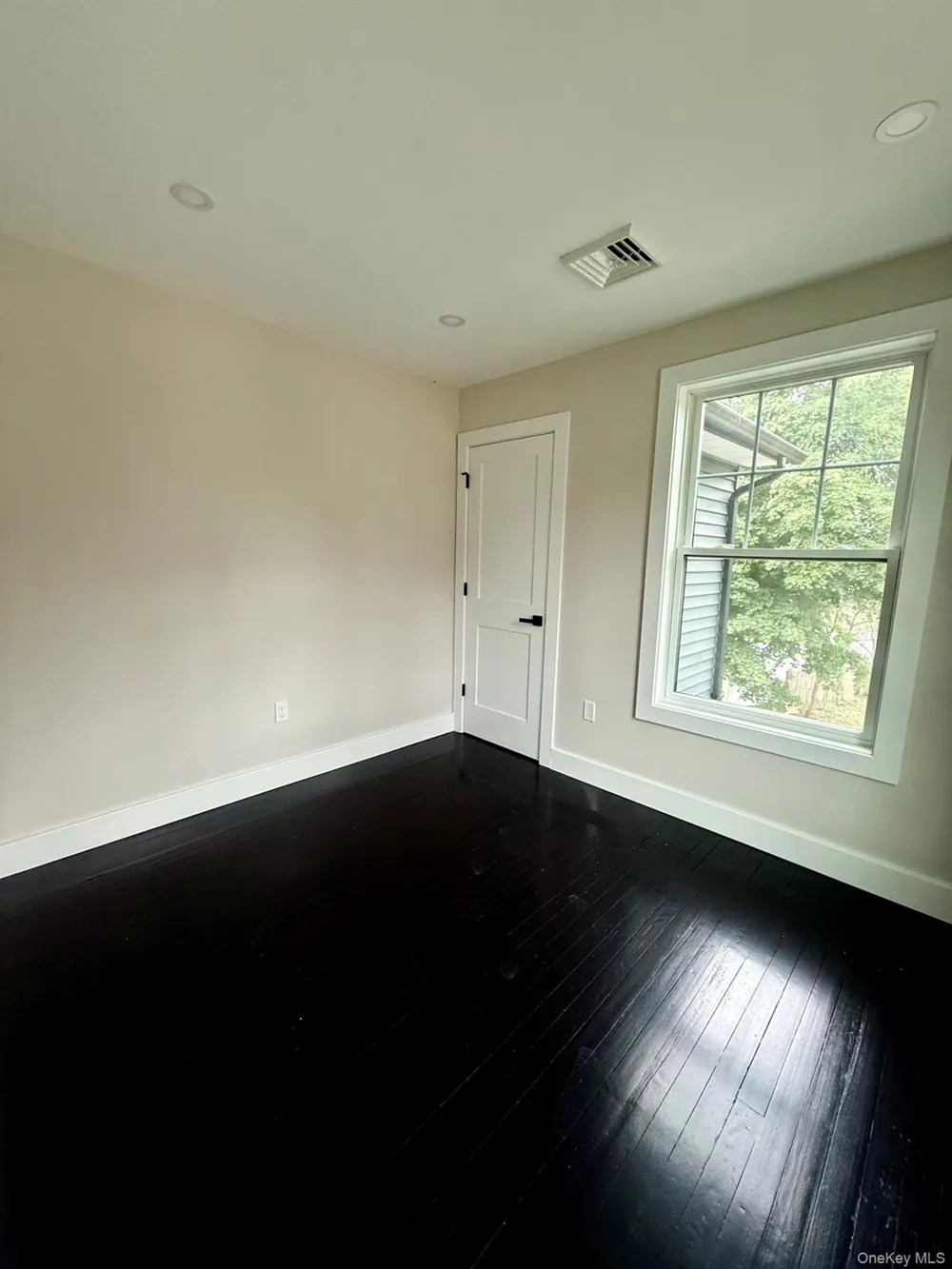 7 Frost Lane Cornwall, NY 12518