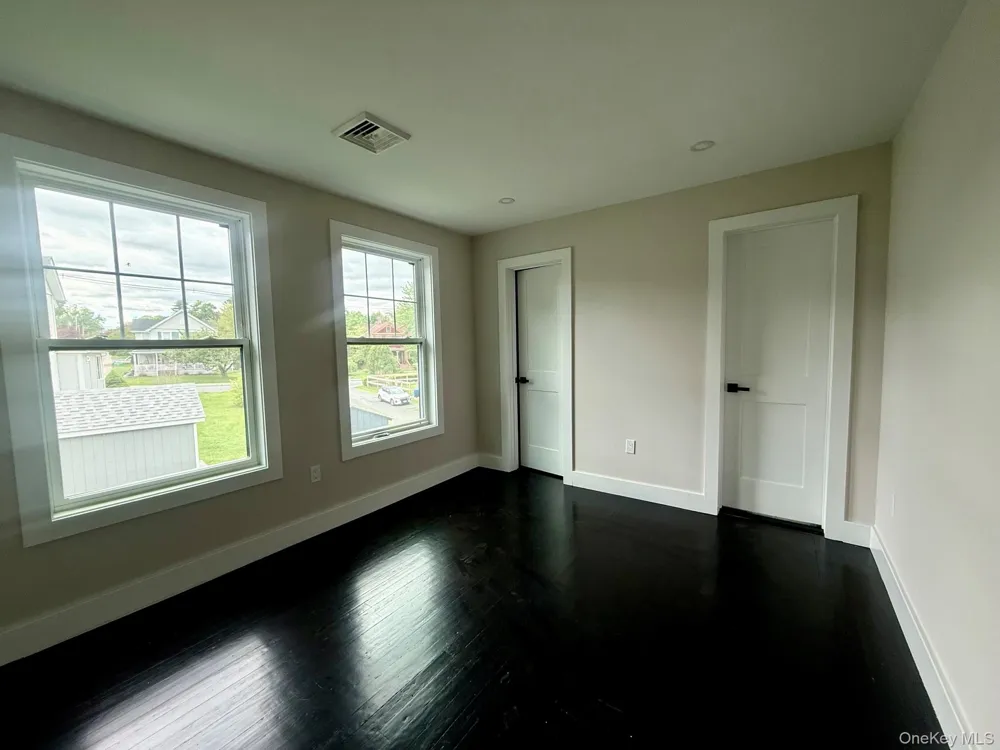 7 Frost Lane Cornwall, NY 12518