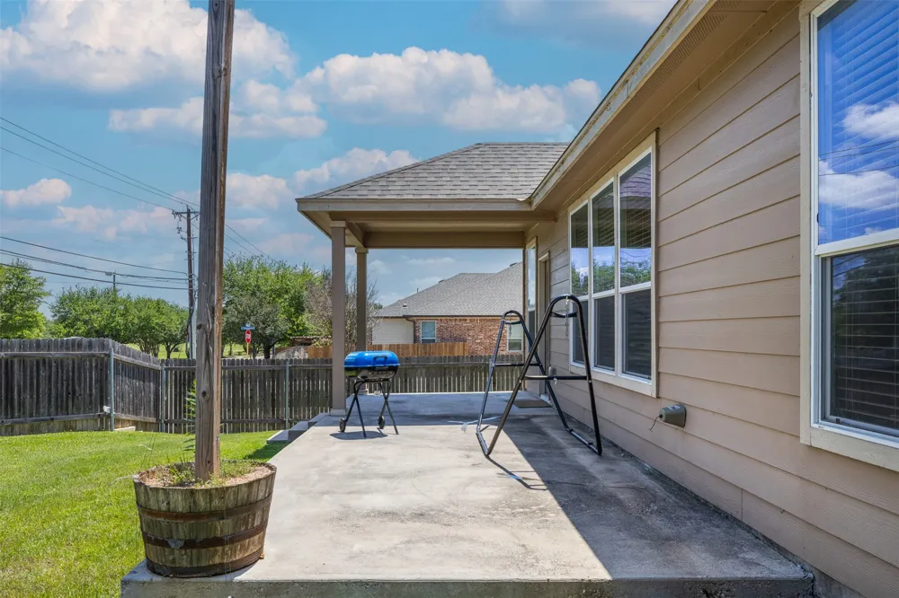 9104 Lonesome Oak Drive Temple, TX 76502