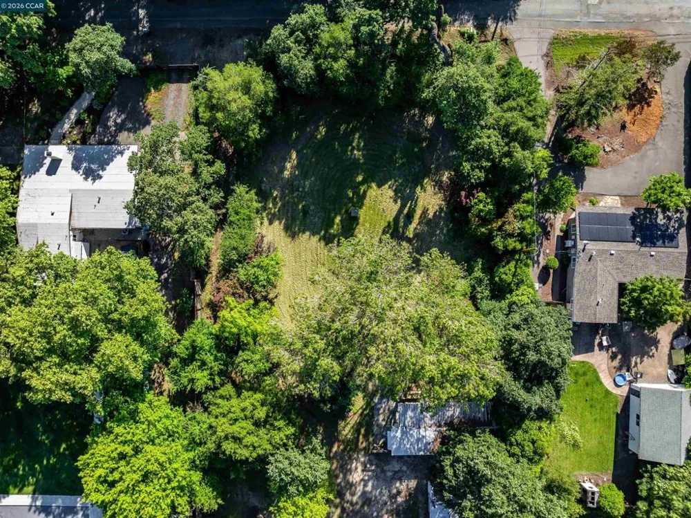19317 Olive Ave Sonoma, CA 95476