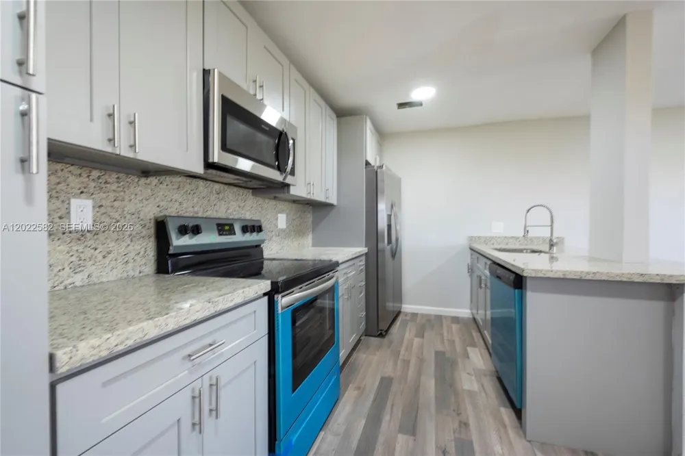 4111 Stirling Rd #509 Dania Beach, FL 33314