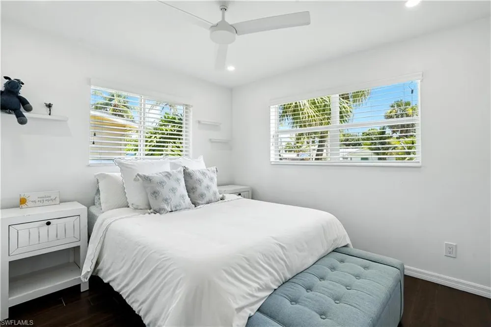 1063 22nd Avenue Naples, FL 34103