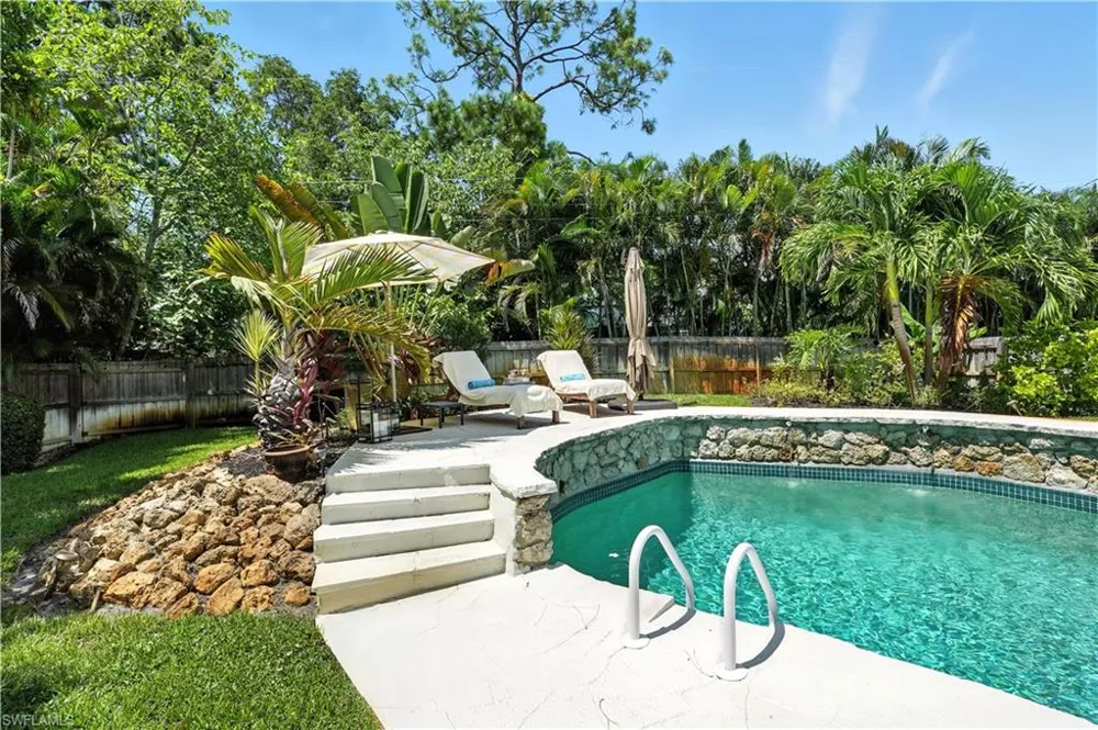 1063 22nd Avenue Naples, FL 34103