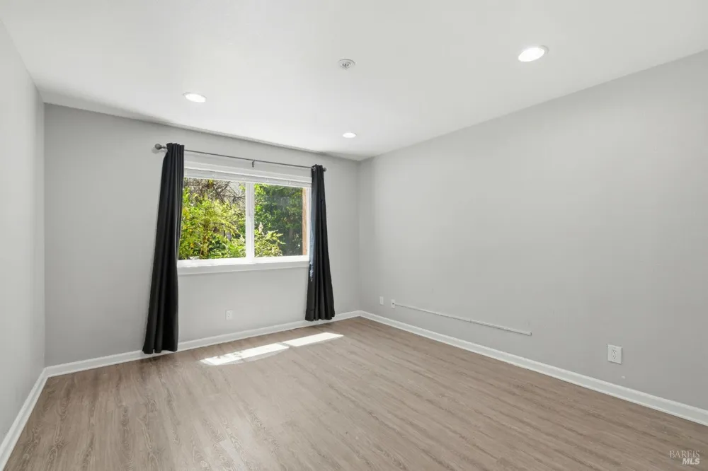 200 Foss Creek Circle ##A Healdsburg, CA 95448