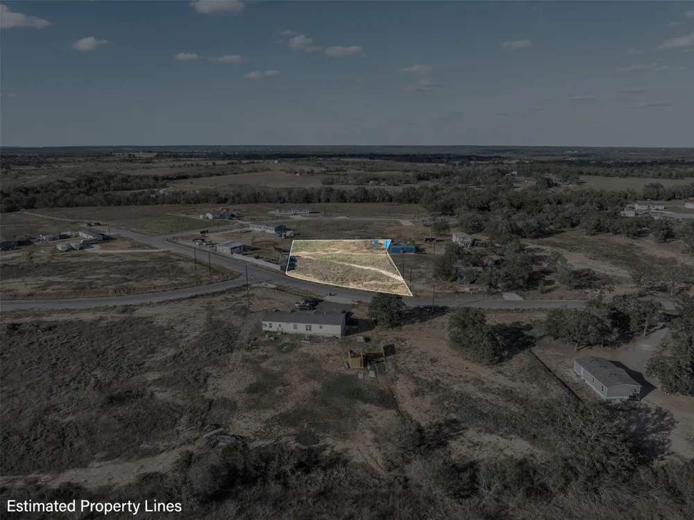 150 Azalea Corner Dale, TX 78616