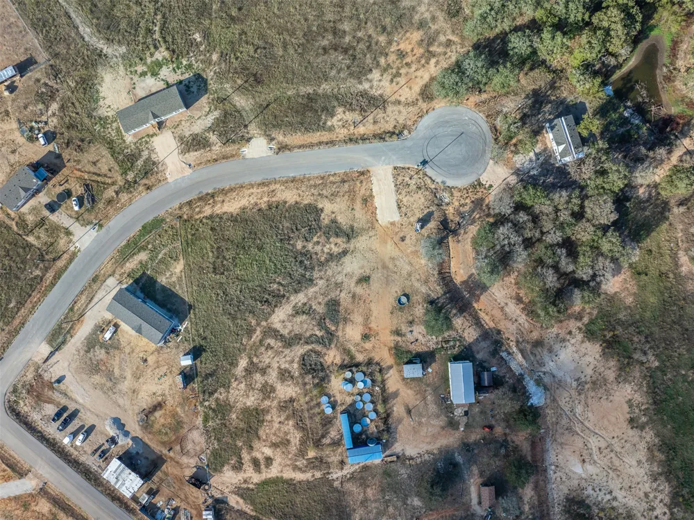 150 Azalea Corner Dale, TX 78616