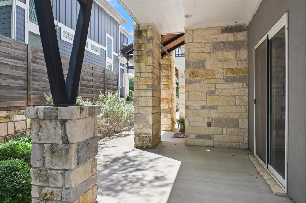 7209 Bassett Court Austin, TX 78741