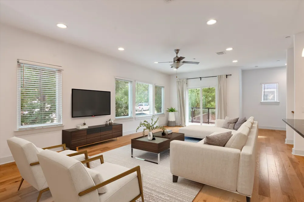 7209 Bassett Court Austin, TX 78741
