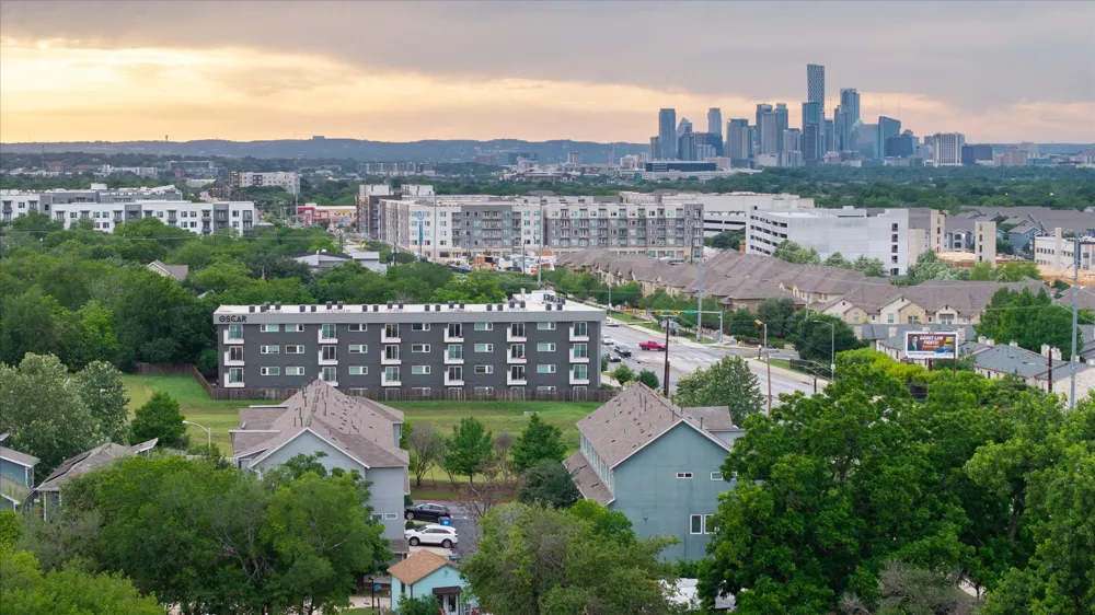 7209 Bassett Court Austin, TX 78741