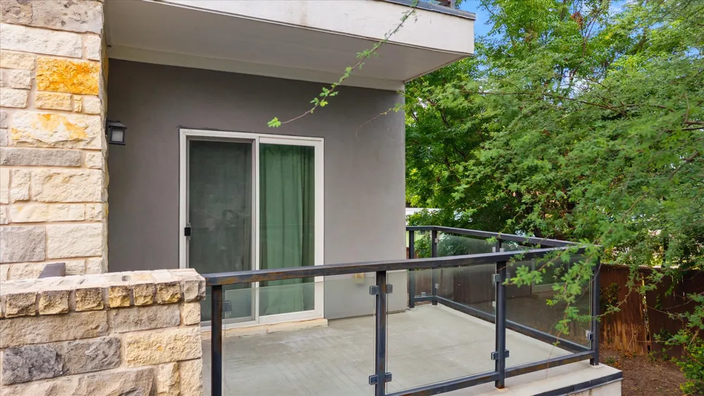 7209 Bassett Court Austin, TX 78741