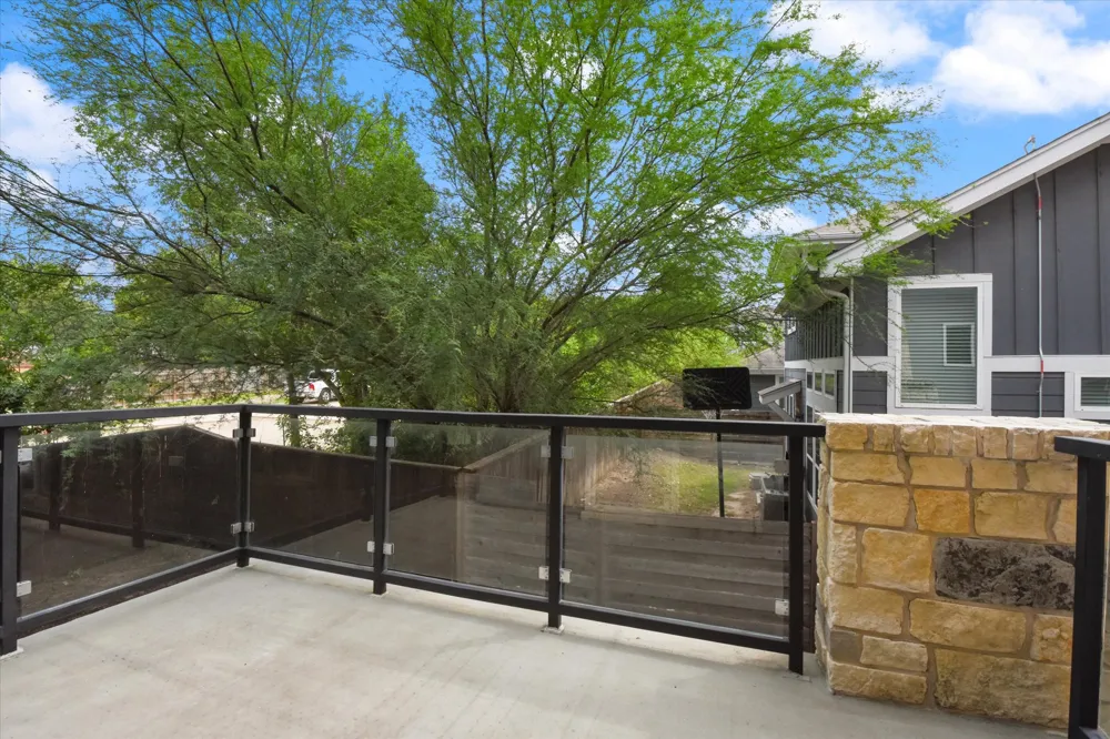 7209 Bassett Court Austin, TX 78741