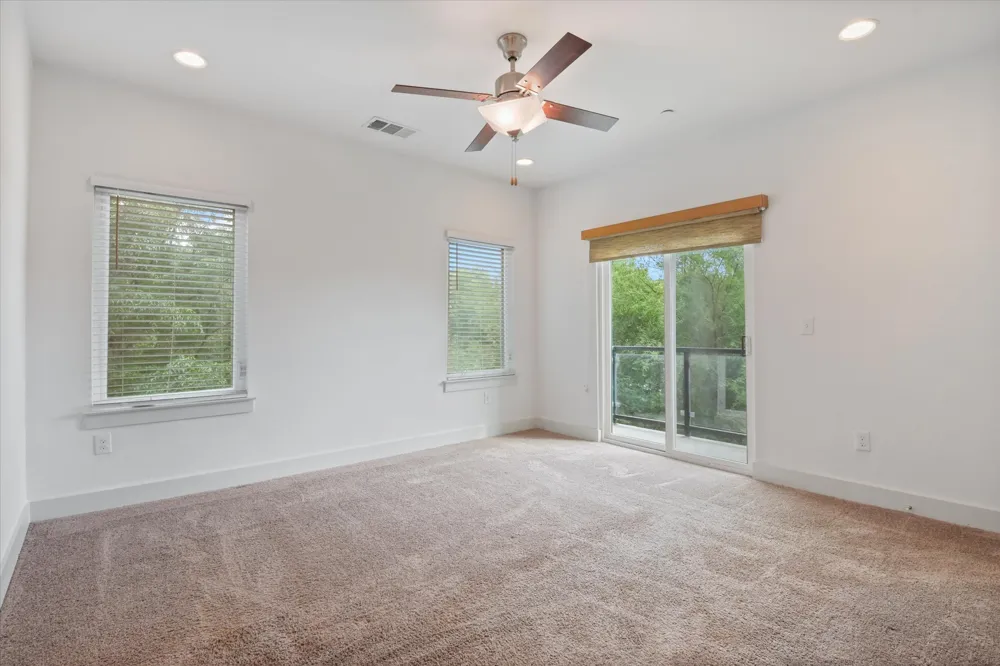 7209 Bassett Court Austin, TX 78741