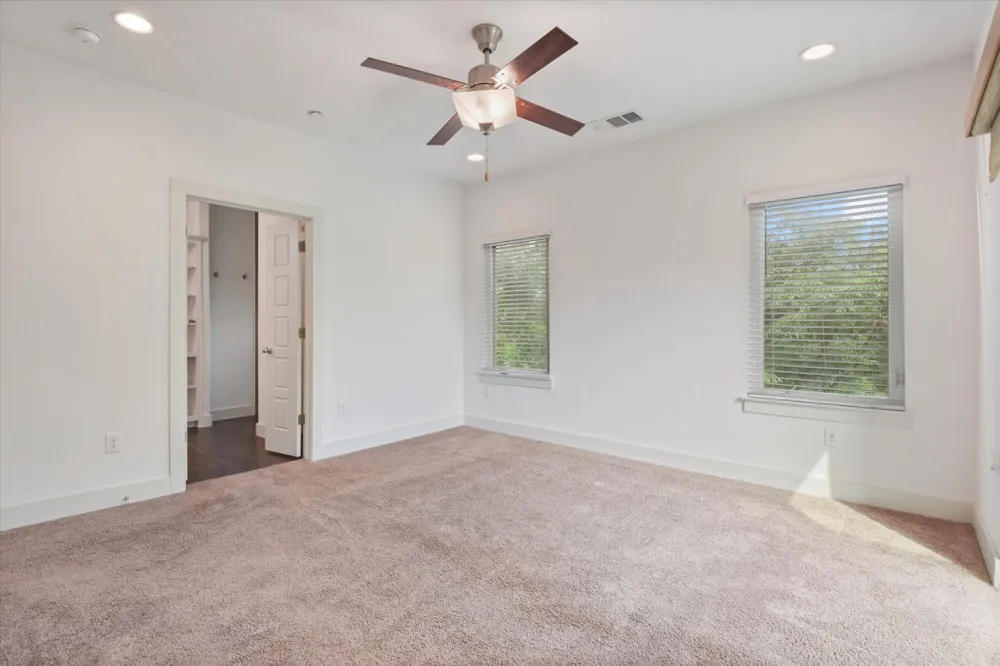 7209 Bassett Court Austin, TX 78741