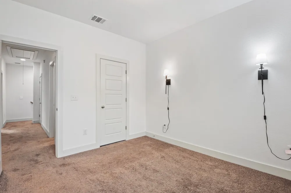 7209 Bassett Court Austin, TX 78741