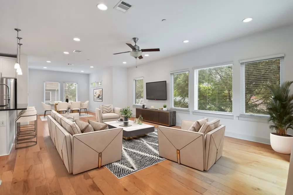 7209 Bassett Court Austin, TX 78741