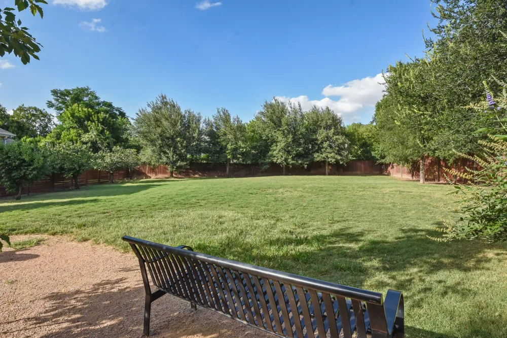 7209 Bassett Court Austin, TX 78741