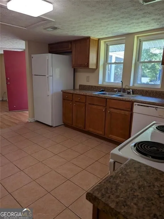 201 Club RD Buchanan, GA 30113