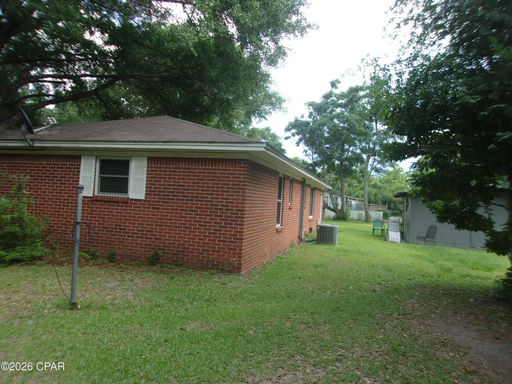 3330 Rolling Hills Circle #B Bonifay, FL 32425