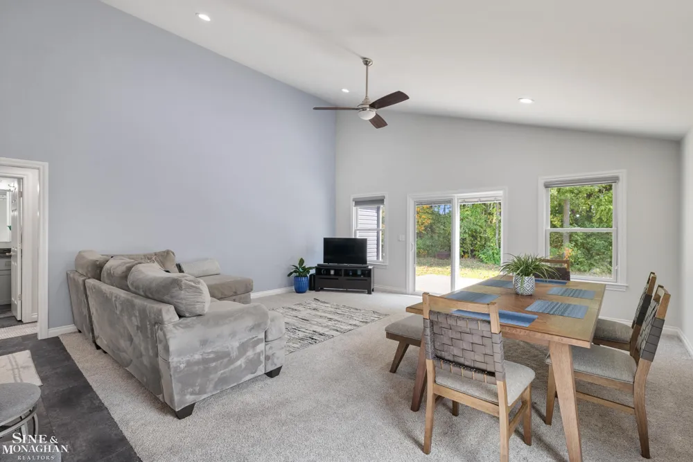 9279 Oakdale Street Clay Township, MI 48001