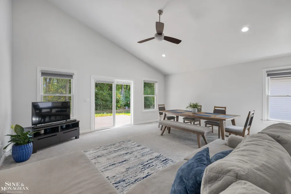 9279 Oakdale Street Clay Township, MI 48001
