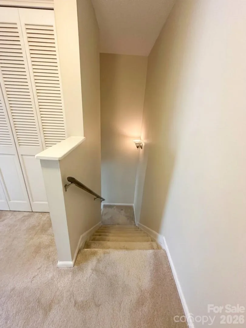 99 Willow Way Hendersonville, NC 28739