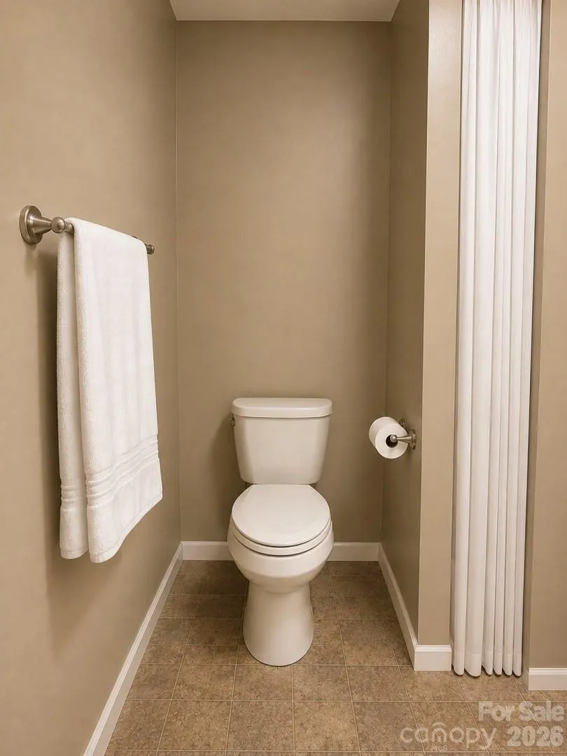 99 Willow Way Hendersonville, NC 28739