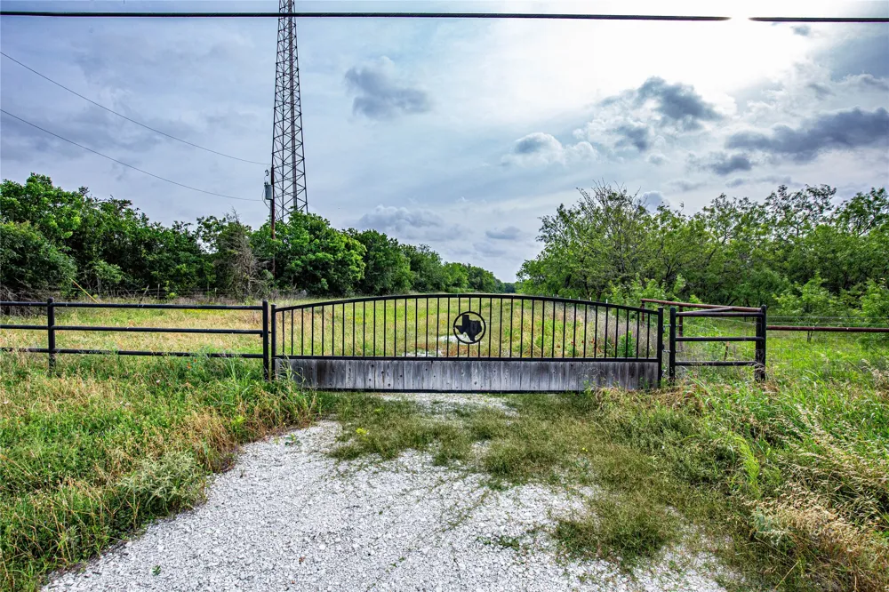 Gholson Road Waco, TX 76705