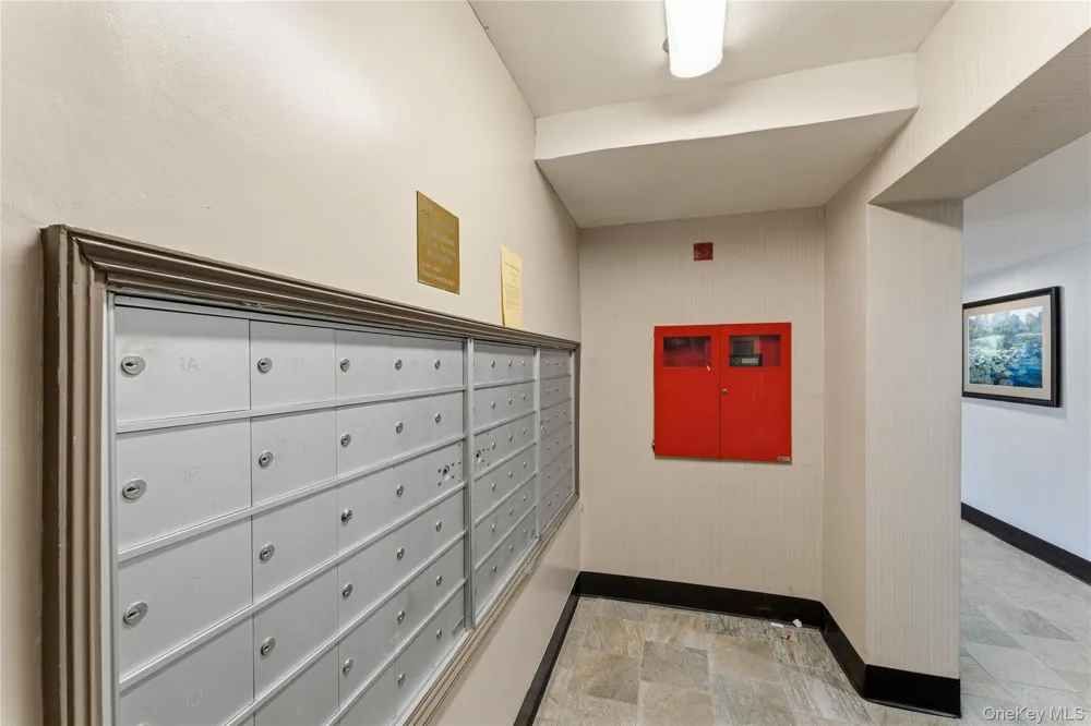 16 Main Street #2K East Rockaway, NY 11518
