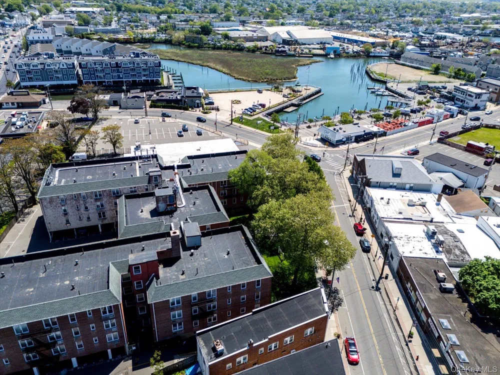 16 Main Street #2K East Rockaway, NY 11518