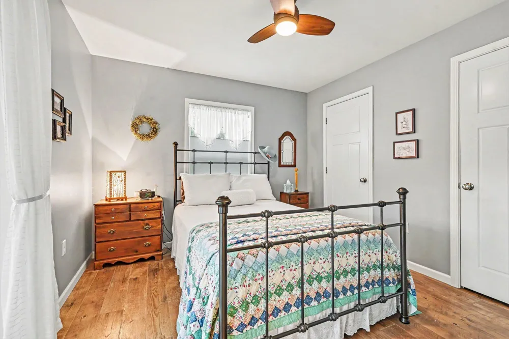51509 Summit Street Paw Paw Township, MI 49079