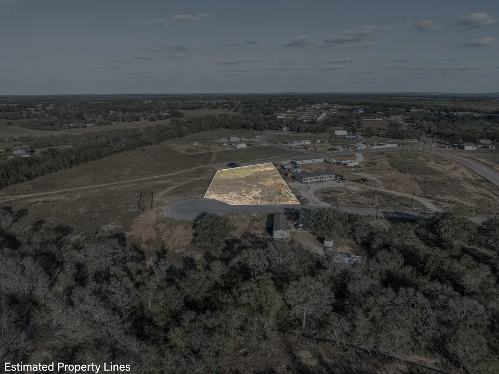 156 Grace Lane Dale, TX 78616