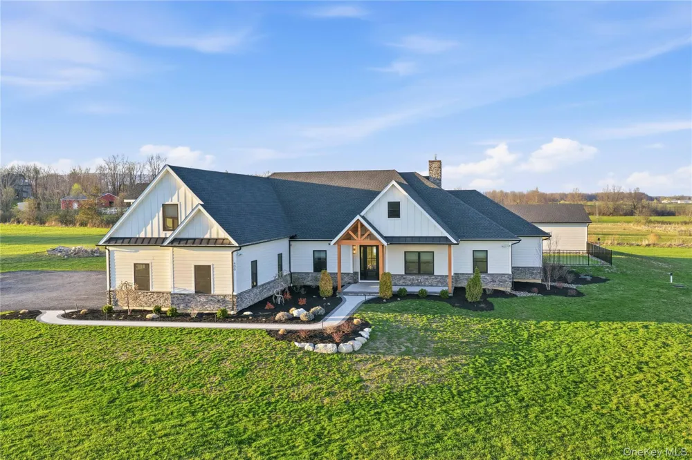 400 Bruyn Turnpike Wallkill, NY 12589