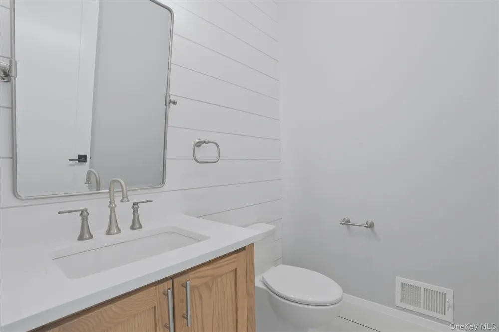 400 Bruyn Turnpike Wallkill, NY 12589
