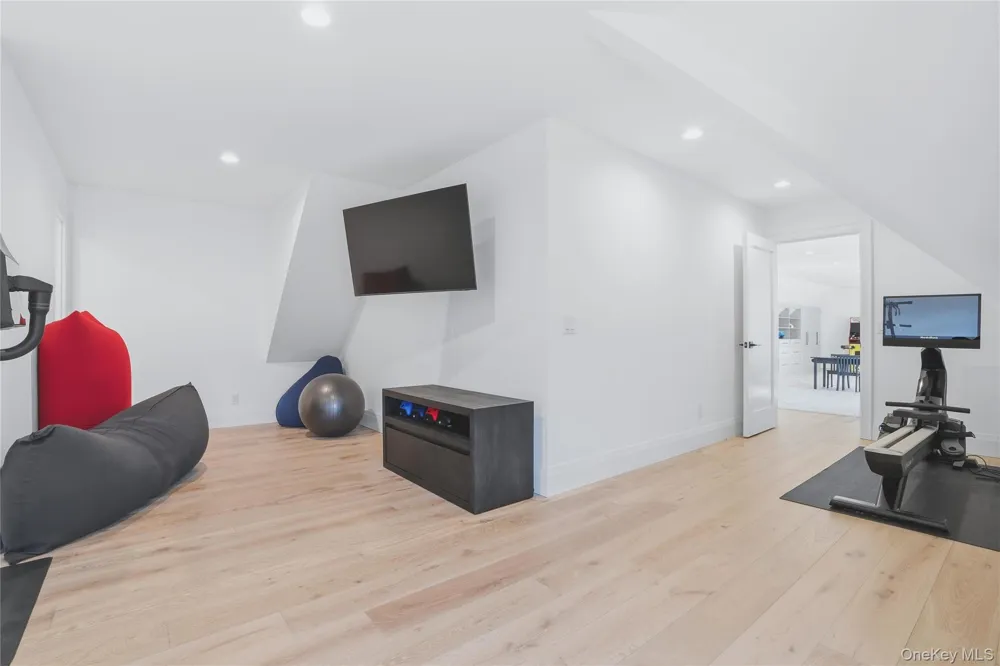 400 Bruyn Turnpike Wallkill, NY 12589