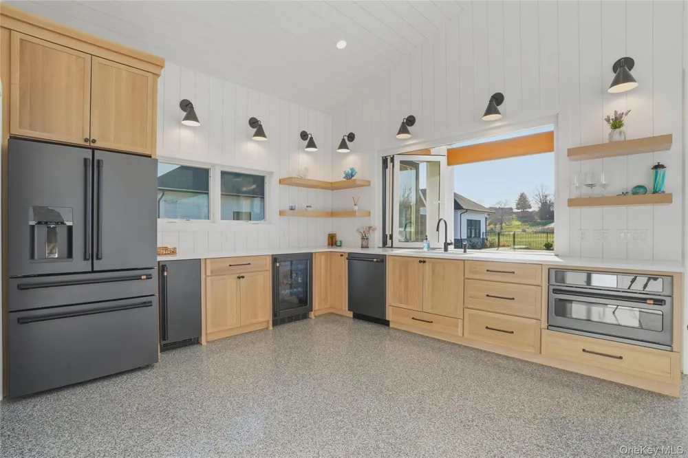 400 Bruyn Turnpike Wallkill, NY 12589