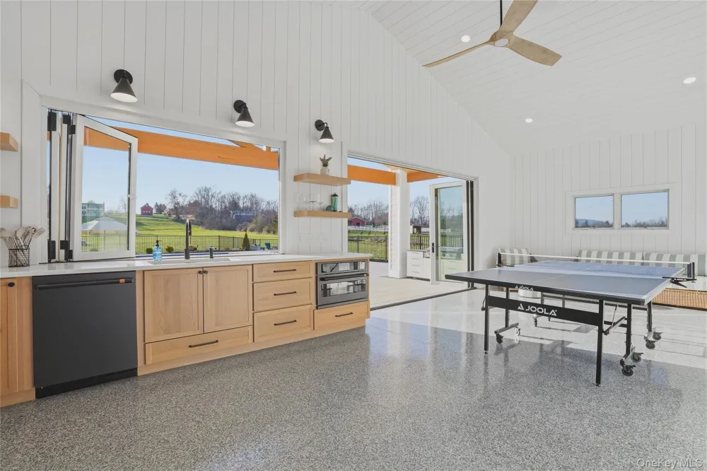400 Bruyn Turnpike Wallkill, NY 12589