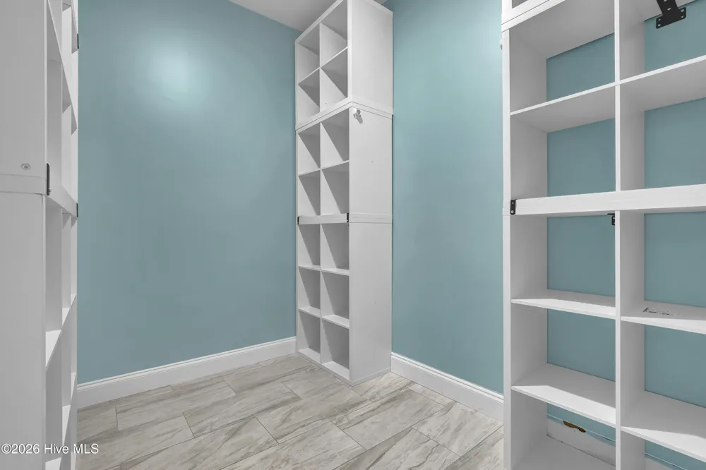 805 Washington Square Richlands, NC 28574