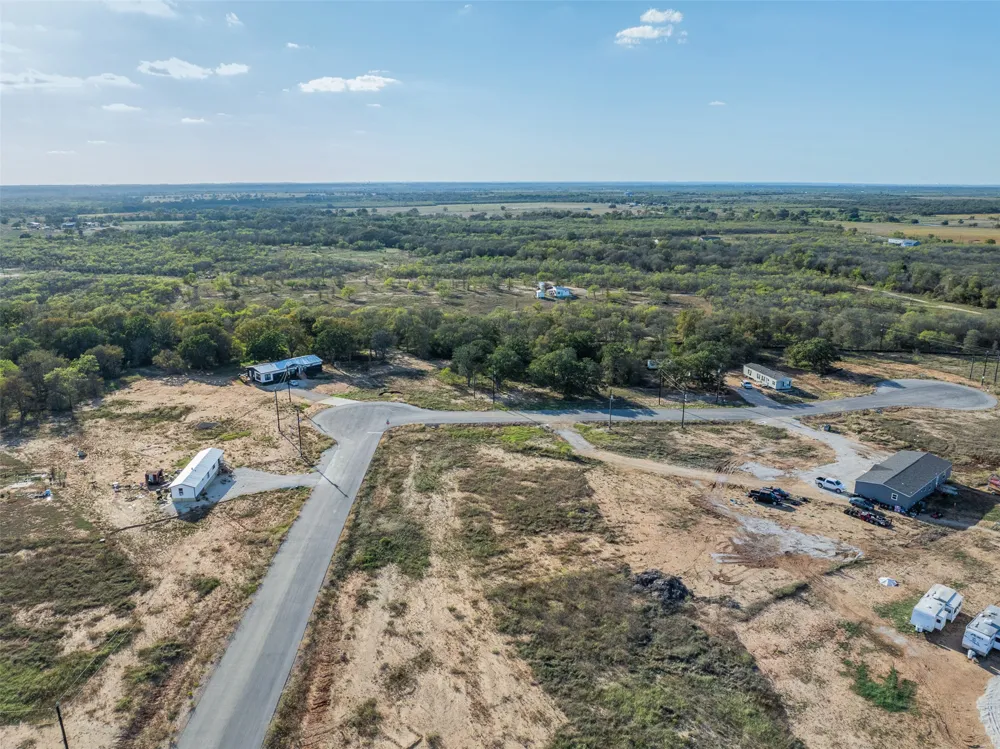 123 Grace Lane Dale, TX 78616
