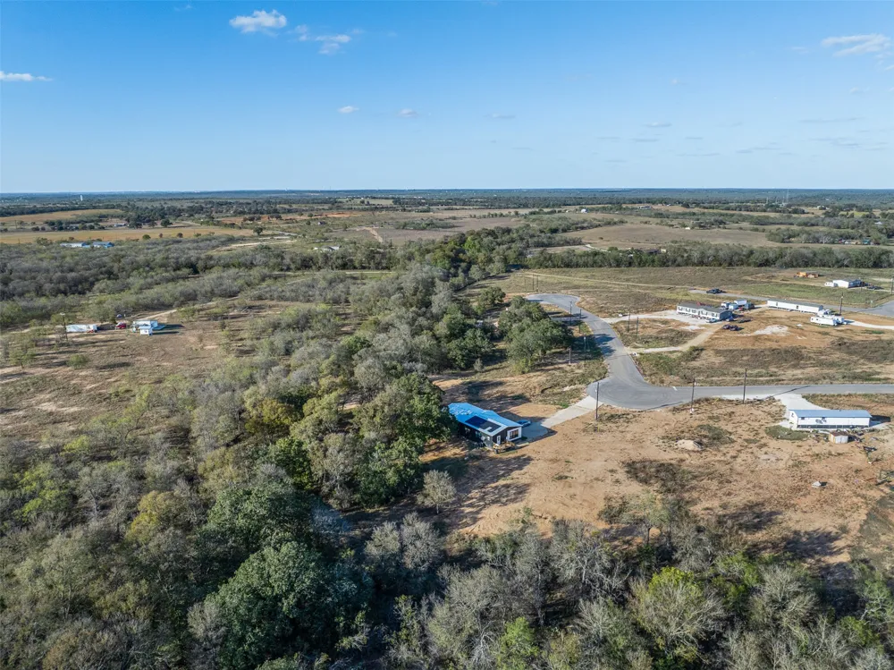 123 Grace Lane Dale, TX 78616