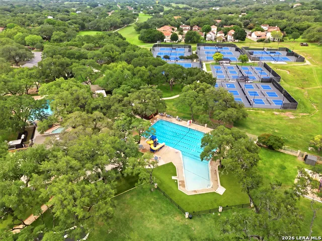 7825 Rocking Horse Ln Fair Oaks Ranch, TX 78015