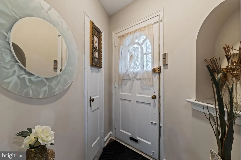 6023 13TH STREET Philadelphia, PA 19141