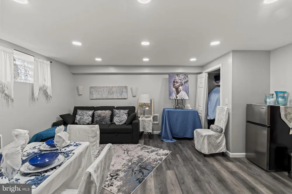 6023 13TH STREET Philadelphia, PA 19141