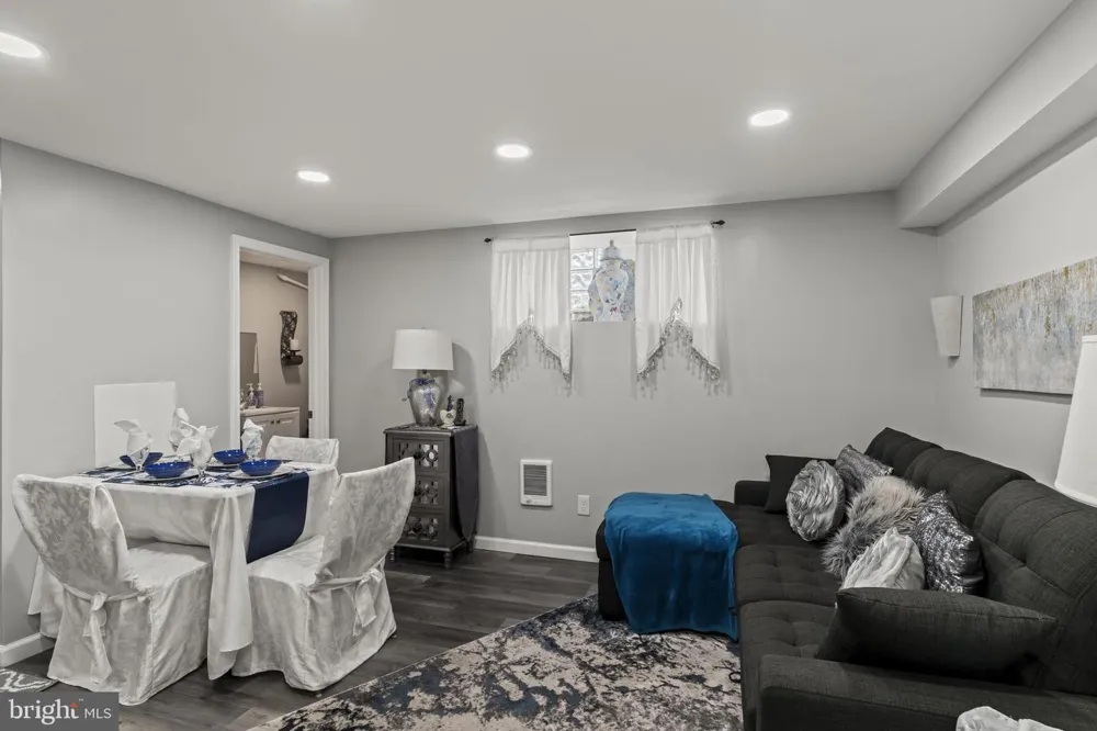 6023 13TH STREET Philadelphia, PA 19141