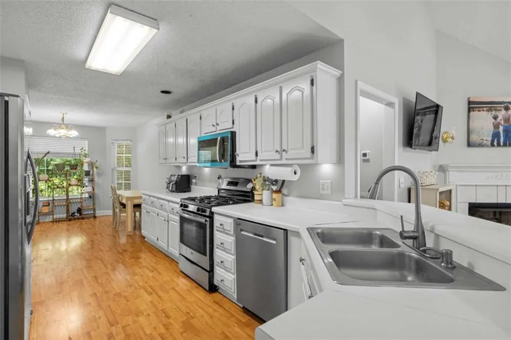 45 The Trail SE Lindale, GA 30147