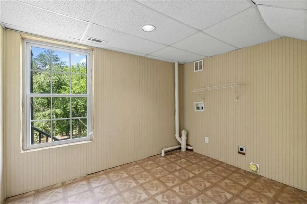 45 The Trail SE Lindale, GA 30147
