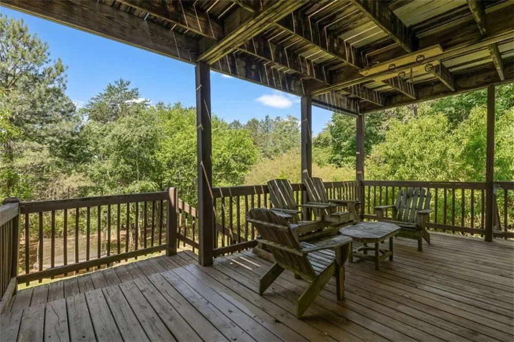 45 The Trail SE Lindale, GA 30147