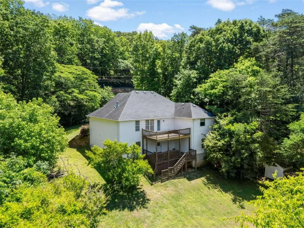 45 The Trail SE Lindale, GA 30147