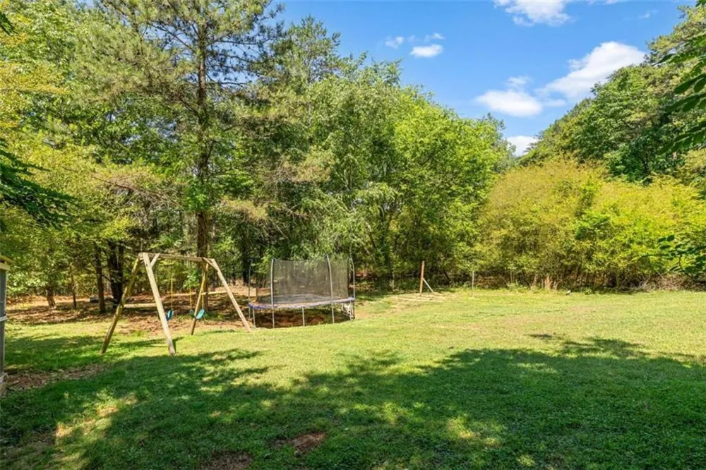 45 The Trail SE Lindale, GA 30147